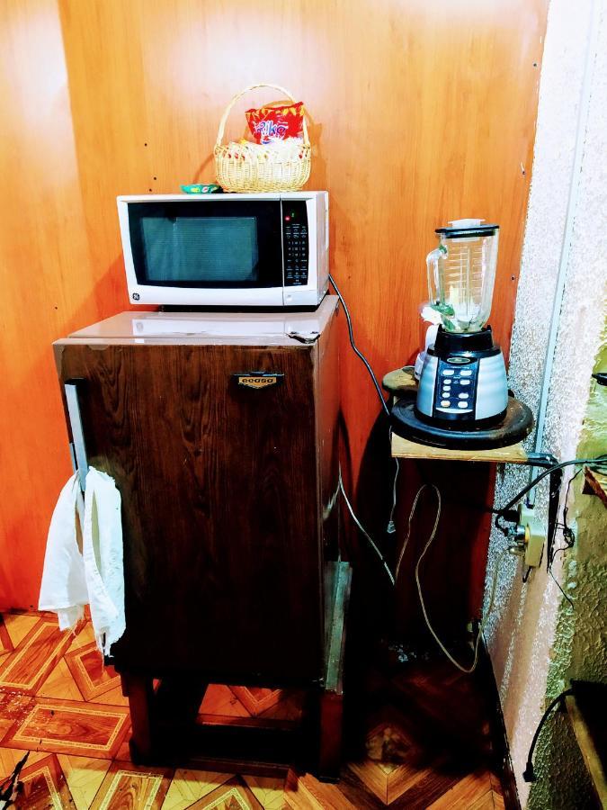 Hostal Latitud Ecuem Кито Экстерьер фото