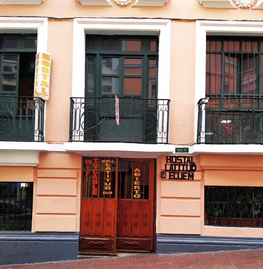Hostal Latitud Ecuem Кито Экстерьер фото