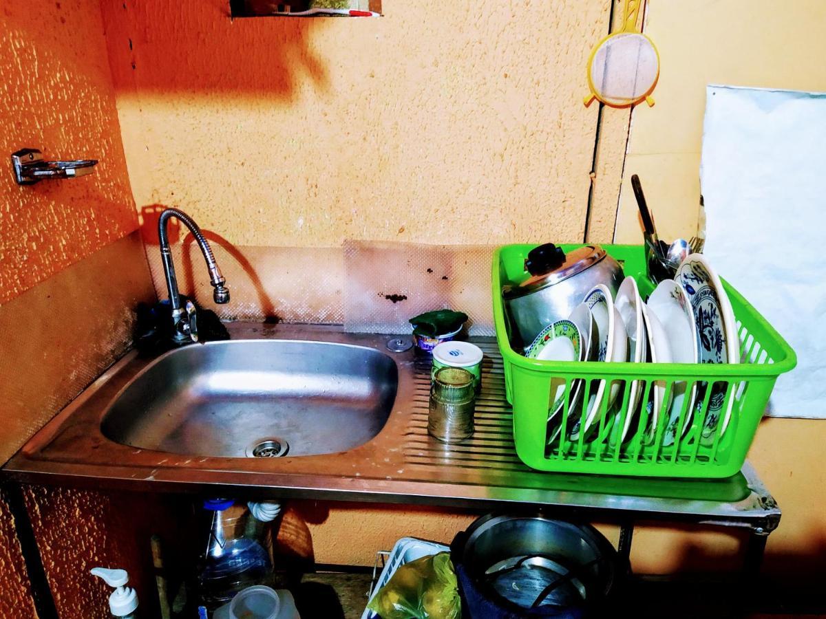Hostal Latitud Ecuem Кито Экстерьер фото