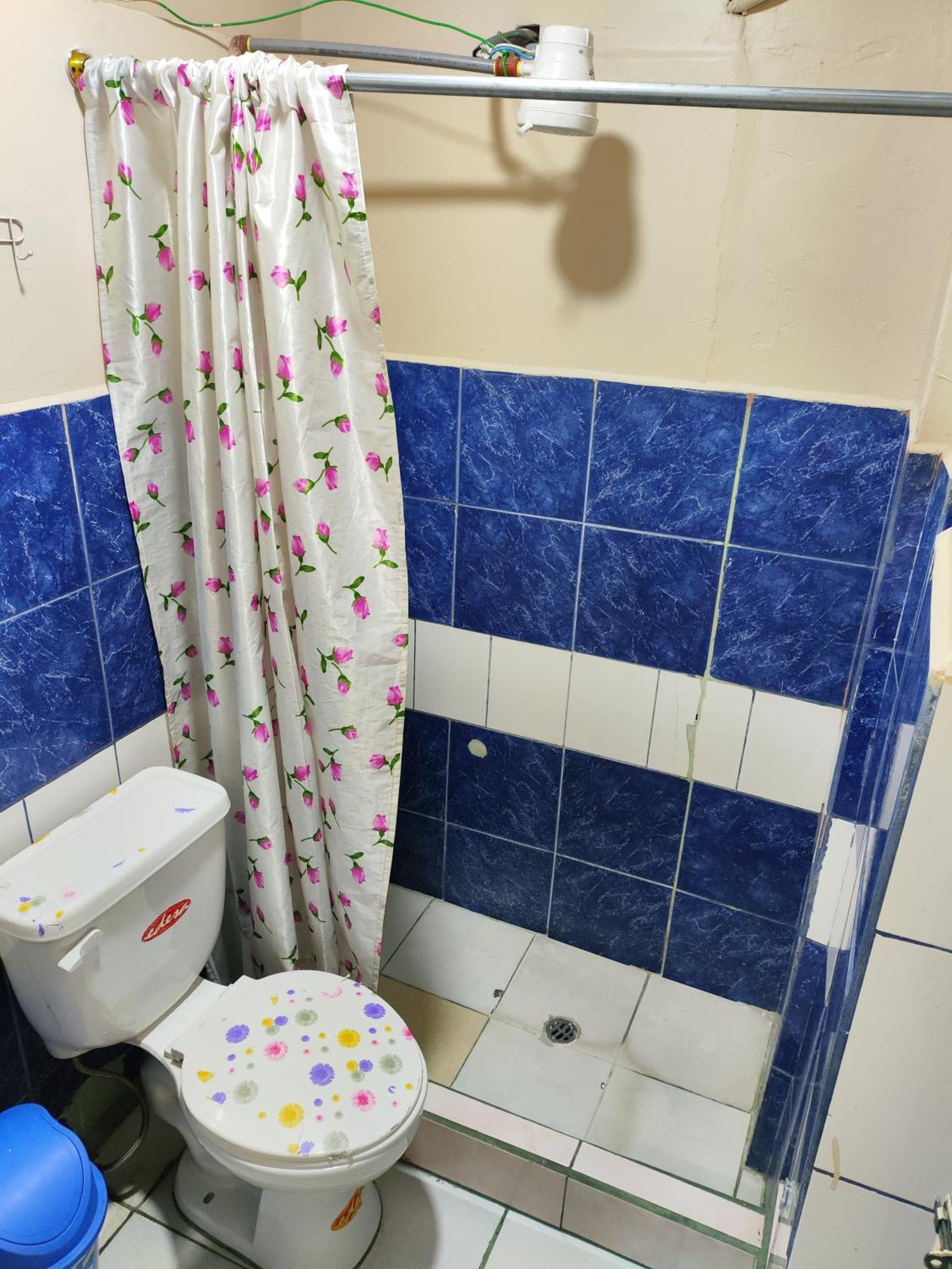 Hostal Latitud Ecuem Кито Экстерьер фото